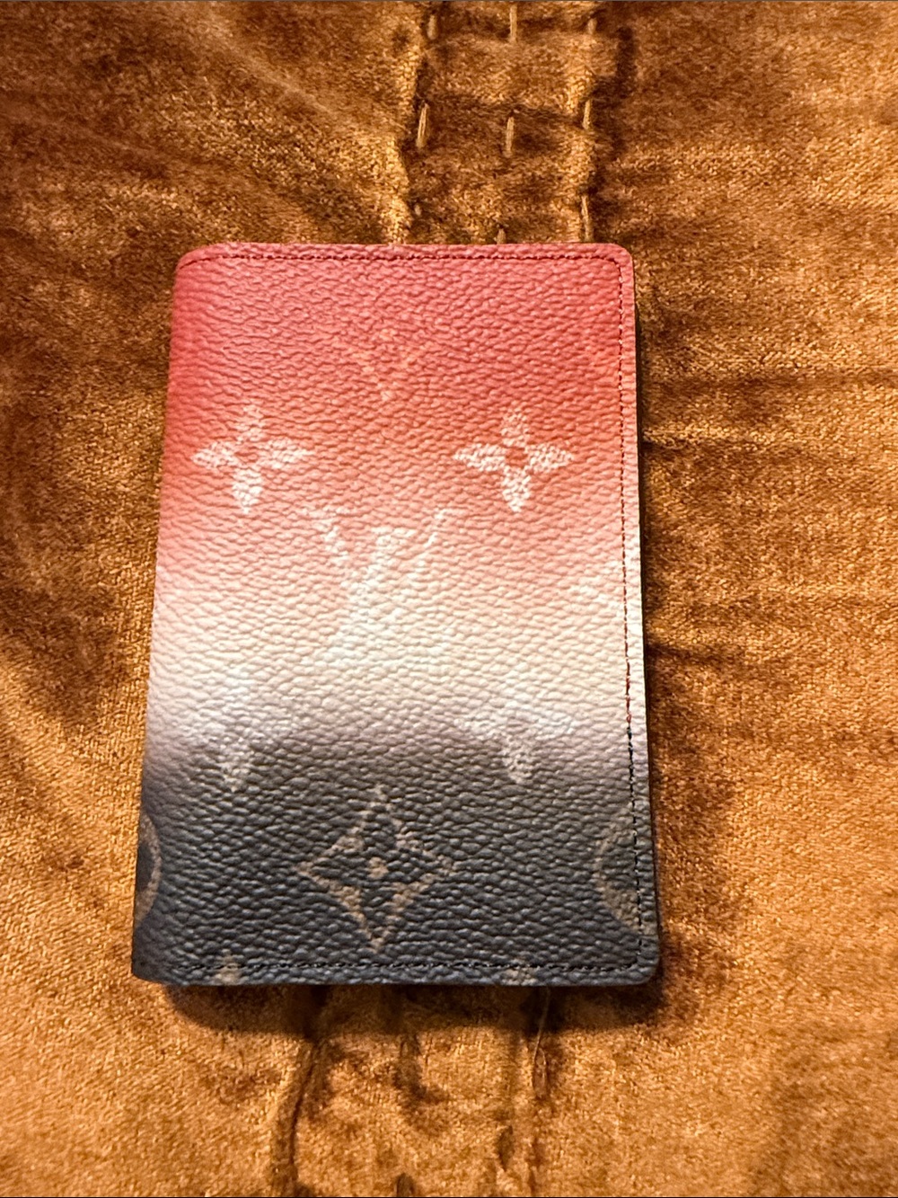 Louis Vuitton Limited Edition Pocket Organizer Wallet Card Holder